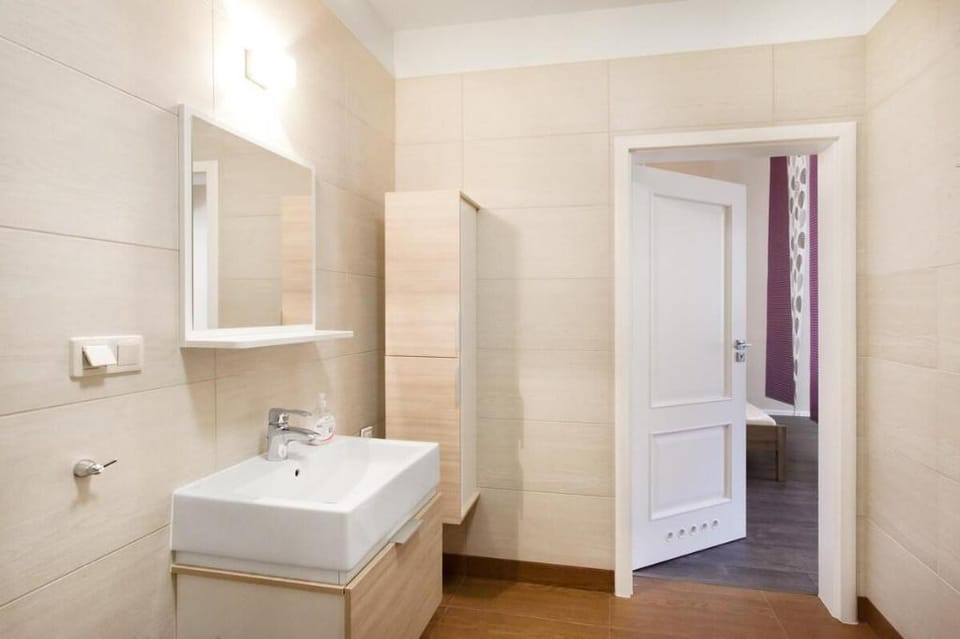 Apartament 16 z tarasem w Willi Józefina Apartment in Lower Silesian Voivodeship