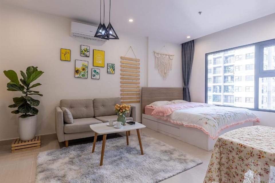 Penhouse _ Căn hộ áp mái Vinhomes Ocean Park Apartment in Laos