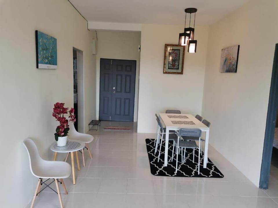 Serene Crystal Homestay @ Emerald Avenue Brinchang Apartment in Brinchang