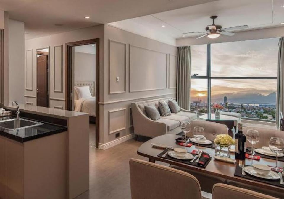 Beach Front - Deluxe Apartment in Sheraton Apartment in Da Nang
