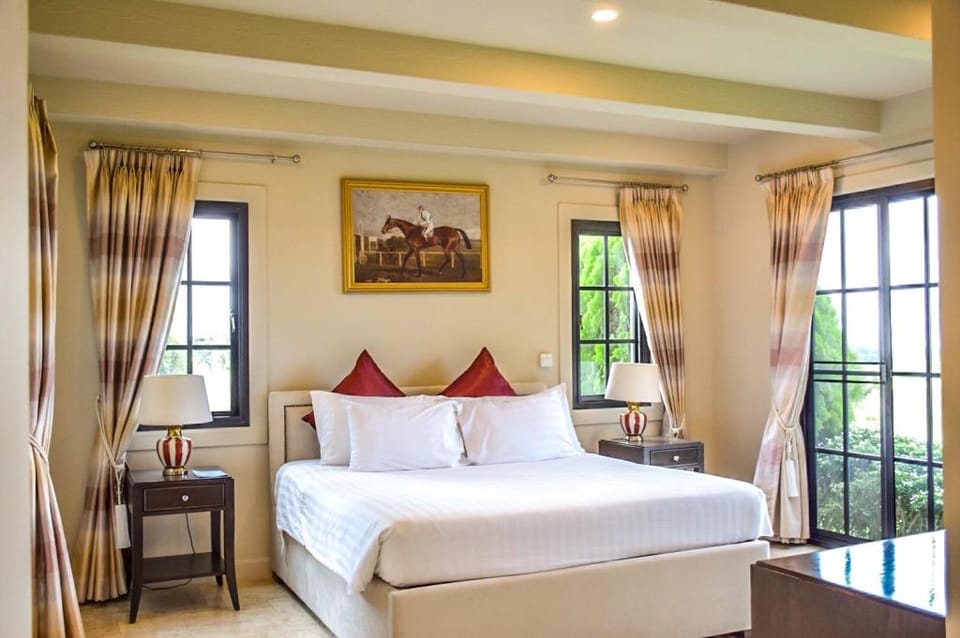 My Ozone Pool Villa Khao Yai  Villa in Laos