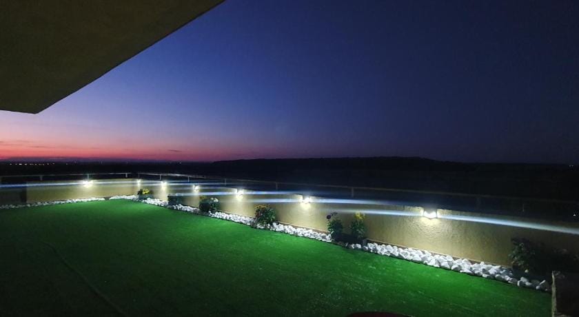 Corbeanca Penthouse Apartment in Romania