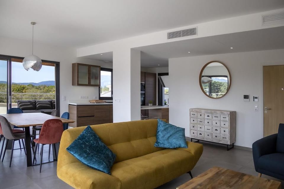 Domaine d'Arca - Hugo 13 - 6 pers Apartment in Porto-Vecchio