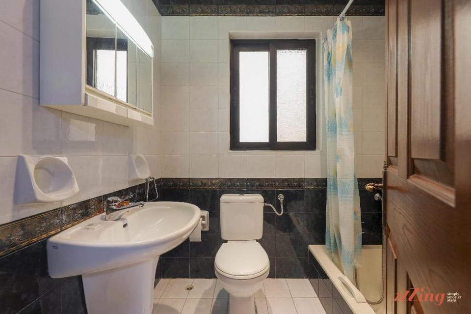 Seafront 2 Bedroom Apartment overlooking Bay Apartment in Malta