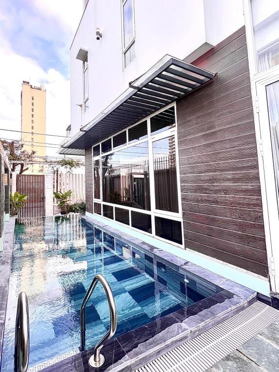 Relax Villa 5*Bedrooms Near Beach  Villa in Da Nang