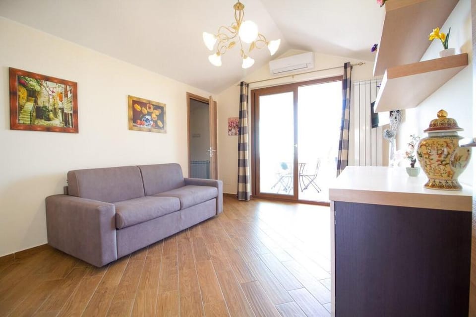 Etna Royal View-LuxuryApartment-CIR19087050B400901 Apartment in Sicily