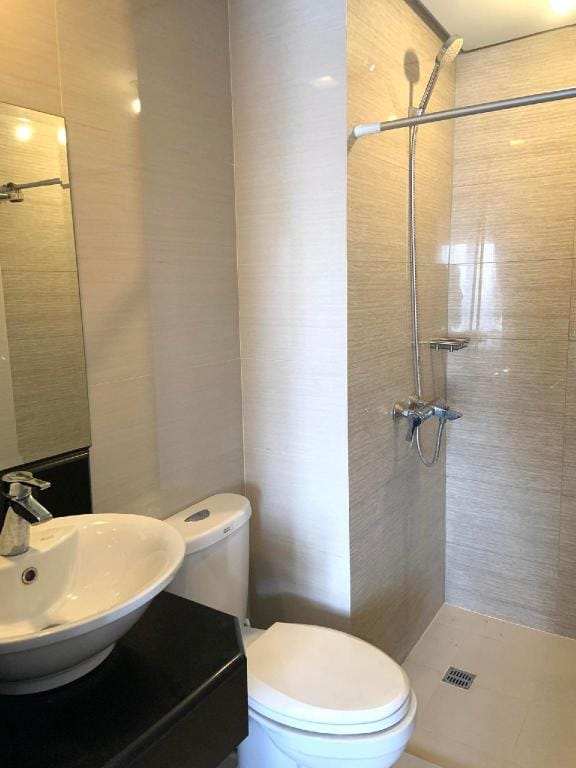 ELOHIM TRAVELLERS CONDOTEL Apartment in Pasay