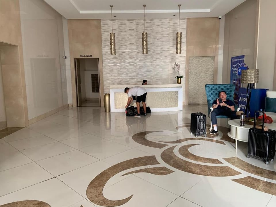 ELOHIM TRAVELLERS CONDOTEL Apartment in Pasay