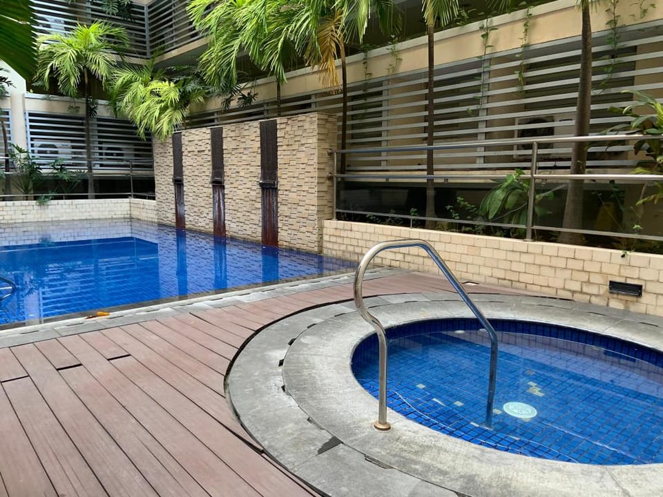 ELOHIM TRAVELLERS CONDOTEL Apartment in Pasay