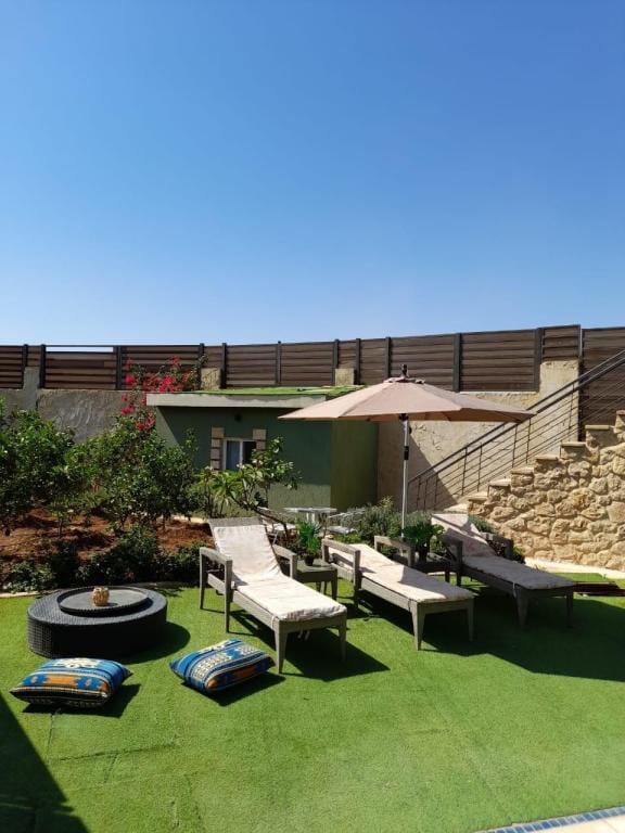 Green Villa Dead Sea Infinity Pool Villa in Africa