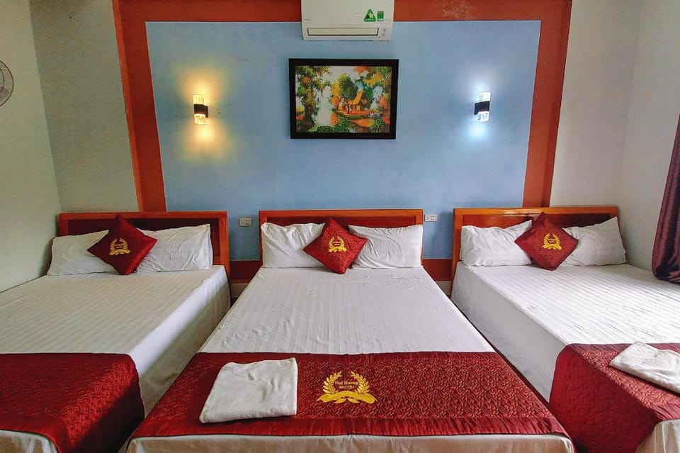 RESTAURANT- HOTEL HAI HƯƠNG Apartment in Laos