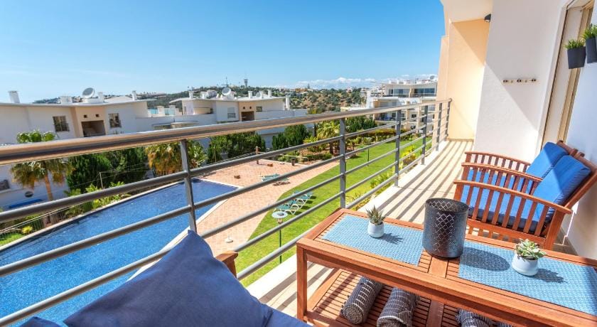 BnB Homes  Apartment with panoramic Terrace Apartment in Guia