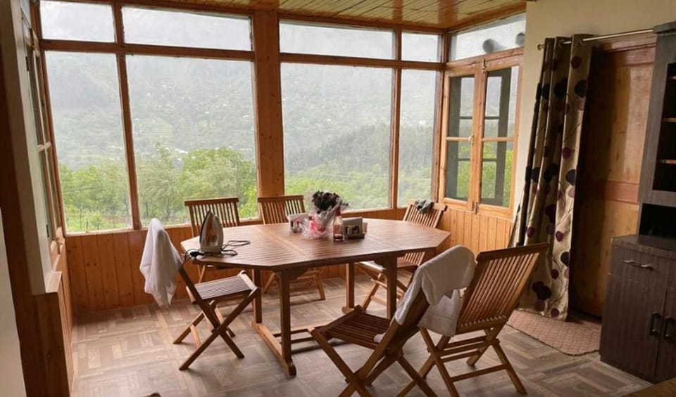 Pine retreat cottages - Full cottage 4bhk Vacation rental in India