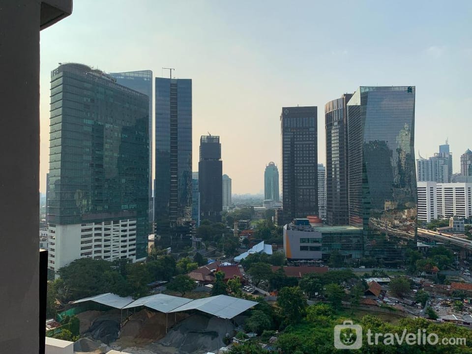 Modern 2BR Ciputra World 2 near Kokas By Travelio Apartment in South Jakarta City