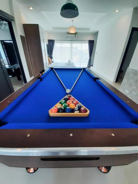 Slider  Pool Villa 4 Bedroom Huahin Style Townhome Villa in Hua Hin District
