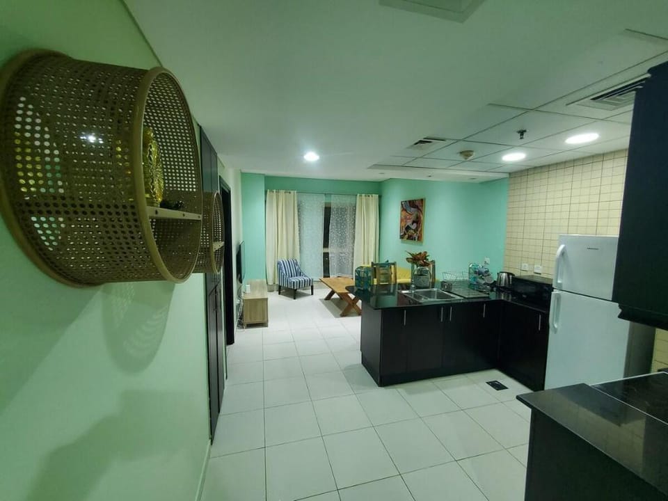 Entire serviced 1 bedroom next to the beach Apartment in Dubai