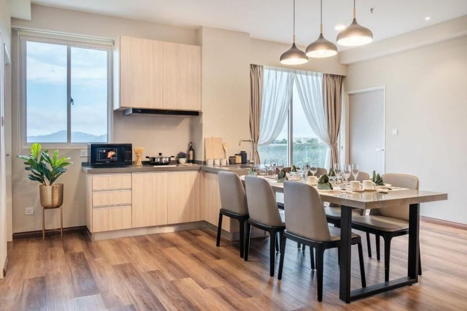 BL Aru Suites - Infinity Pool (3BR) Apartment in Kota Kinabalu
