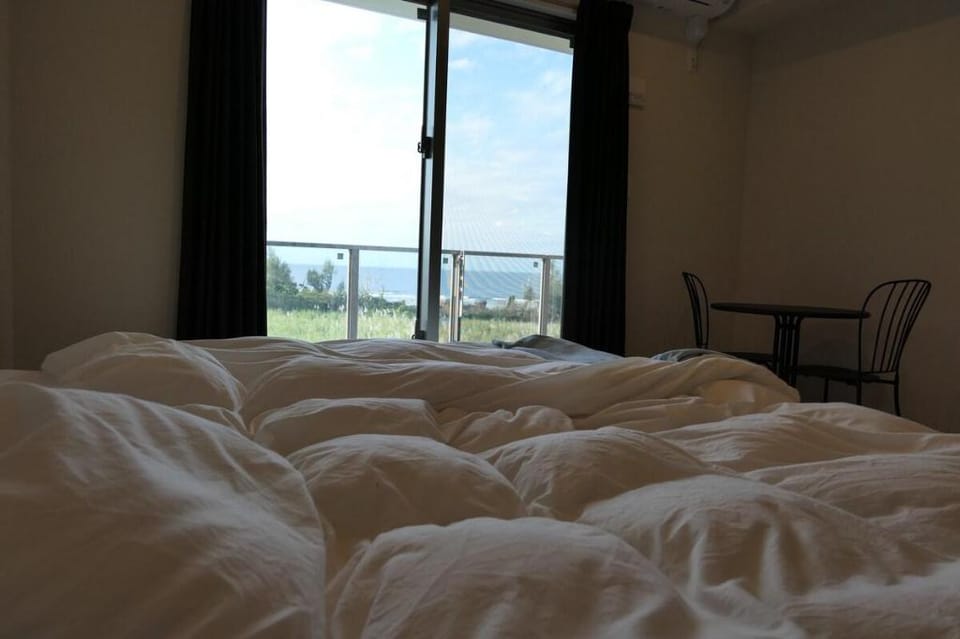 Ocean Resort Maedamisaki 202 Ocean View Terrace! 3-Minute Walk to the Beach! Apartment in Okinawa Prefecture