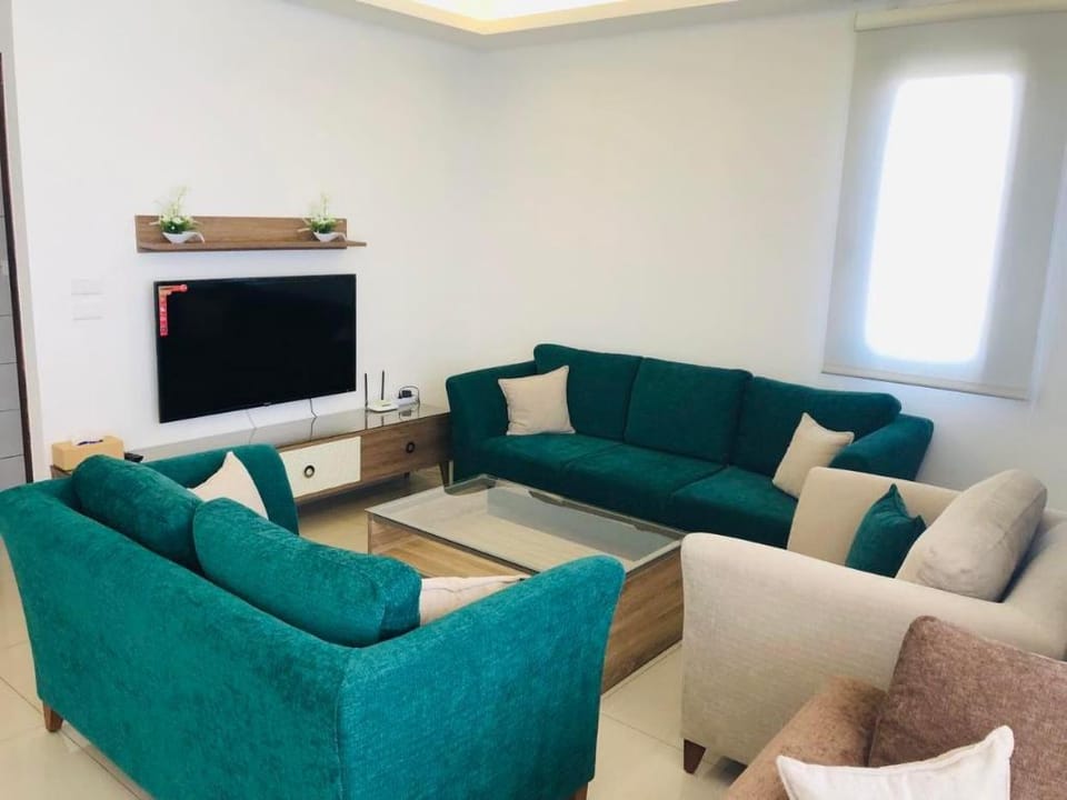 Spacious Dayekh Apt H⚡⚡24/7 electricity⚡⚡ Apartment in Africa