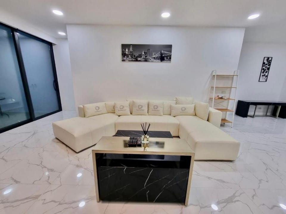 RAIN STORY Pool villas pattaya a,b,c,d Villa in Pattaya City