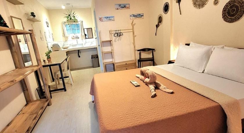 Casas de Ruumar Bed and Breakfast-Two rooms for family available Bed and Breakfast in Central Visayas