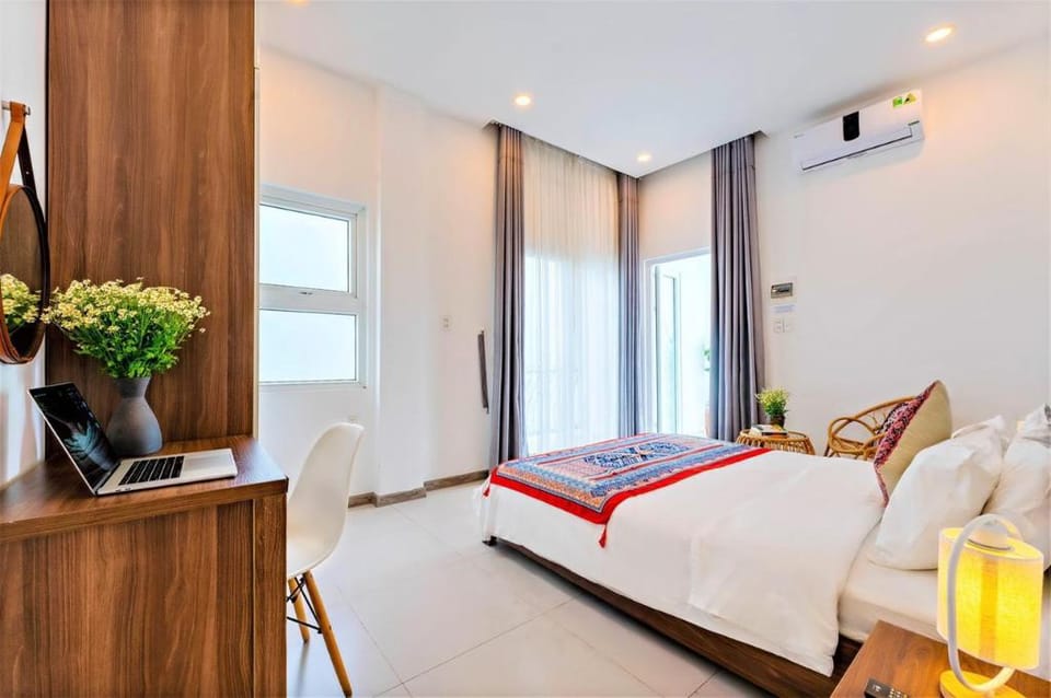 Mint Villa - Near sea - private pool 6 BR Villa in Da Nang