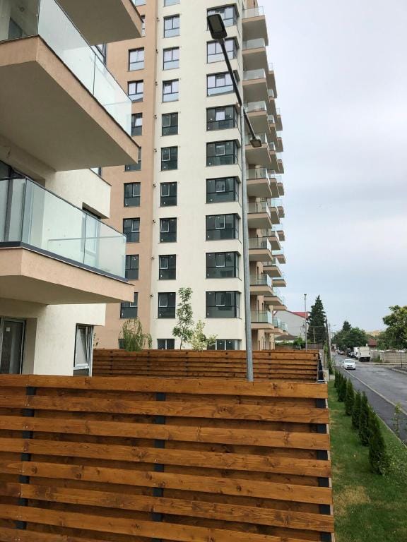 Marvelous 4 Room Penthouse Rooftop Terrace W14+W15 Apartment in Bucharest