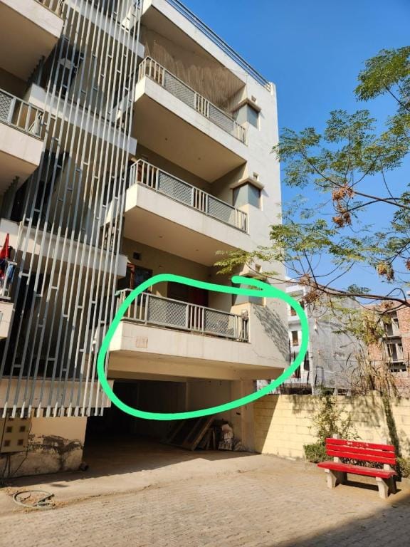 Three Bedroom Condo with Hall and Kitchen. Vacation rental in Punjab, India