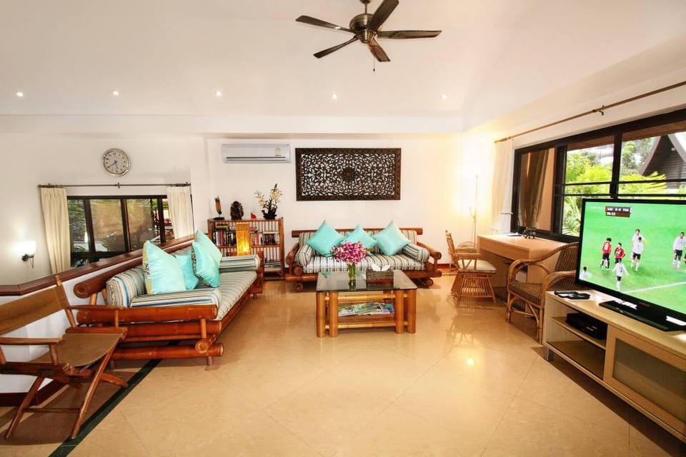 Villa Jasmine, chef, 4 Bed Sea View Infinity Pool Villa in Chalong
