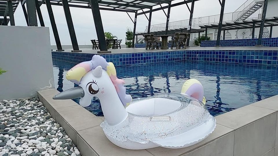 Infinity 3 @ Swimming Pool @ 13 Pax + Free Wifi Apartment in Perak