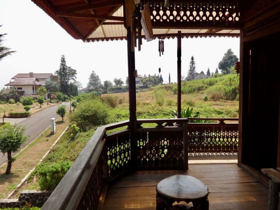 Villa Kayu 9 Pakis Villa in West Java