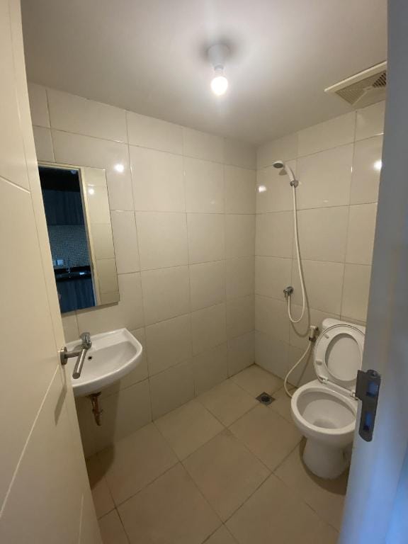 Apartemen Orchard Di Atas Pakuwon Mall Sby Apartment in Surabaya