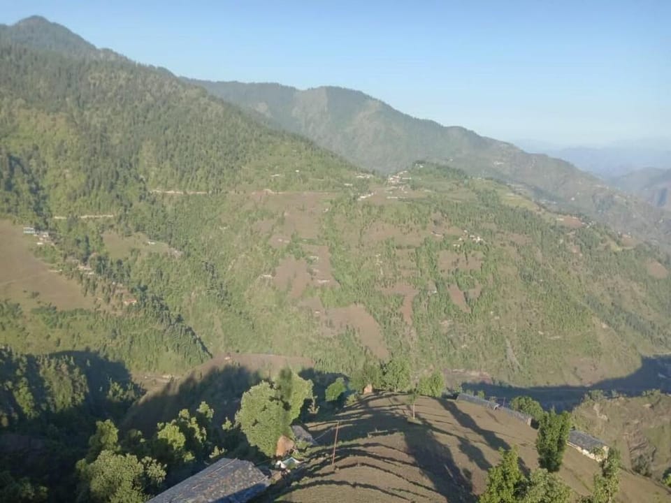 Callista - Jungle room with electricity  internet Vacation rental in Himachal Pradesh