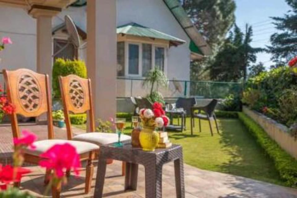 Majestic  Home Stay. Home away from Home. Vacation rental in Uttarakhand