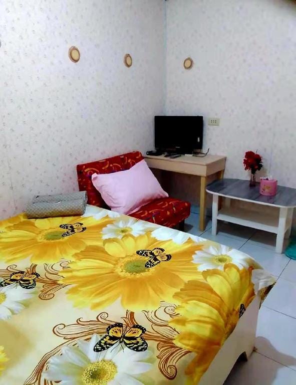 Angel Bless Guest House  Vacation rental in Central Visayas