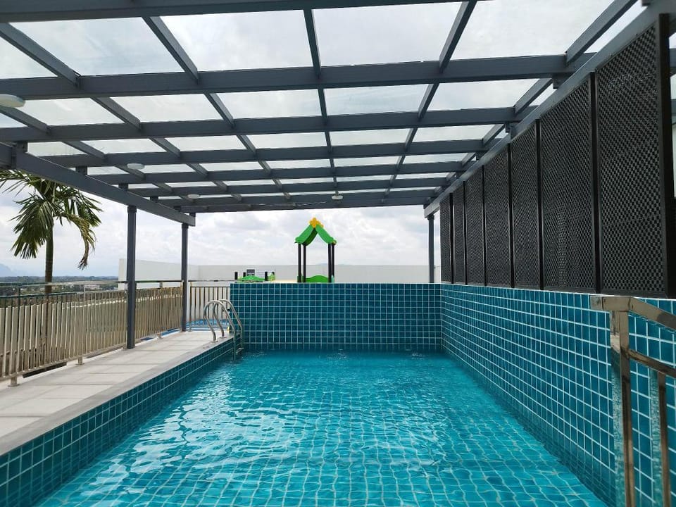 Holiday @ONE Homestay 6pax 3Rooms Apartment in Kuching