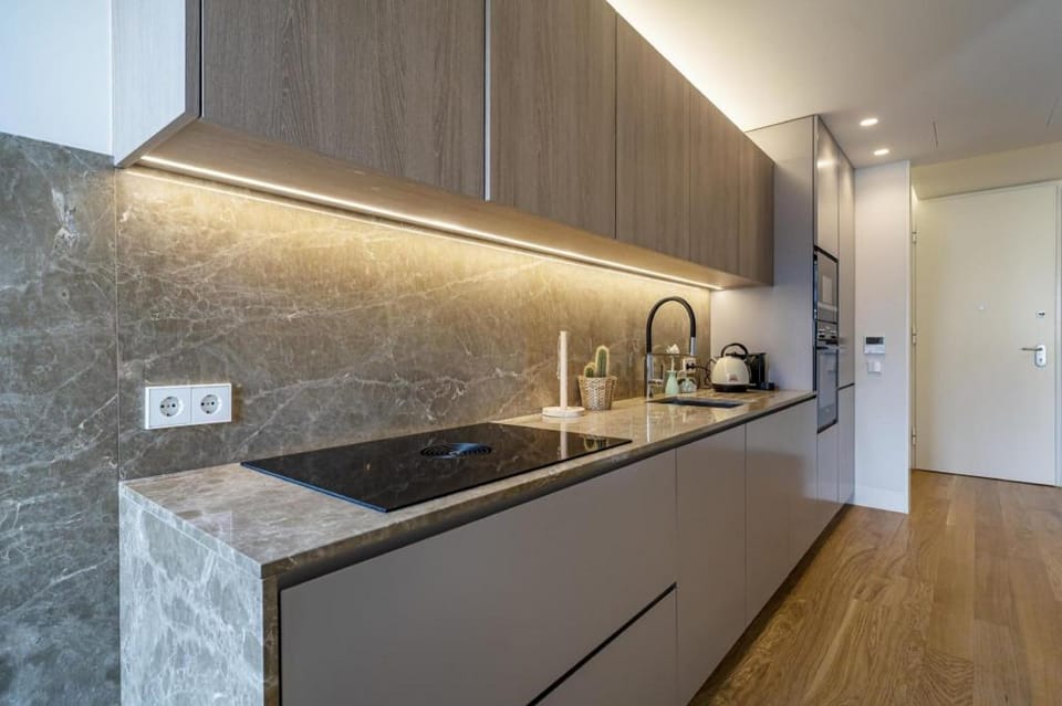 Nomad's Lux - 1BED Quartier des Arts Apartment in Porto
