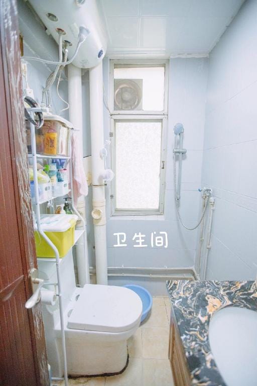 GZ莺茀合租房间独立地铁京溪南方医院站/直达机场和市中心体育西/可做饭可洗衣服/白云山风景区 Apartment in Hubei