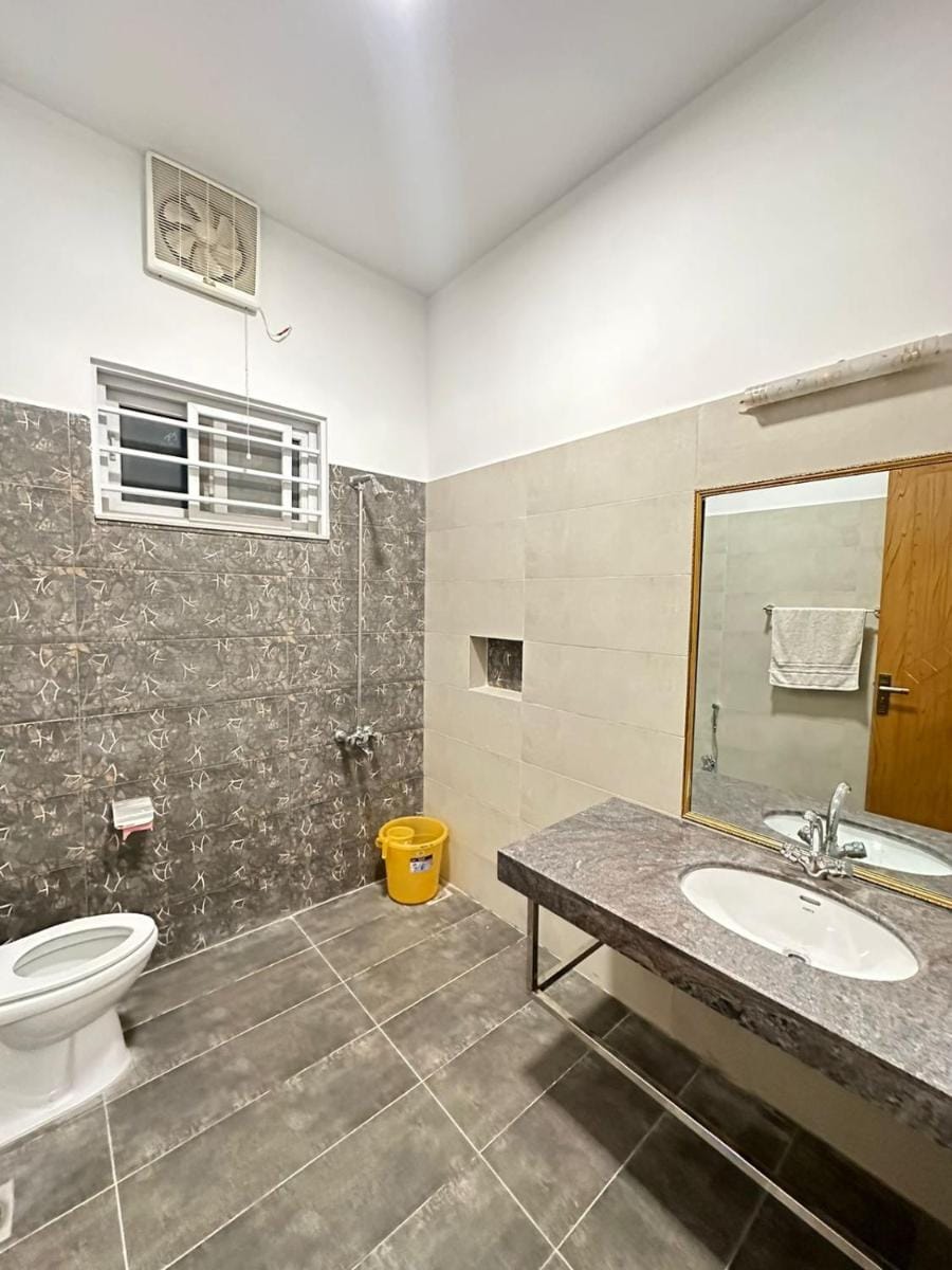 Islamabad Travelodge Guest House Hotel in Islamabad