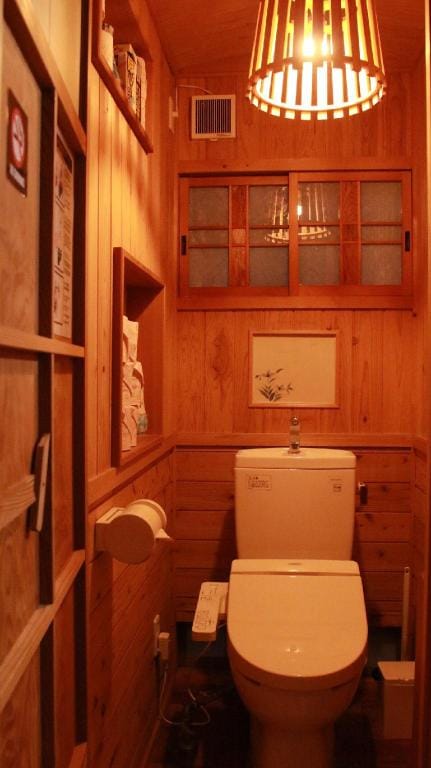 Nagoya / 杉の木・和モダン一軒家・1台分無料駐車場付き【最大12名まで】 Vacation rental in Nagoya