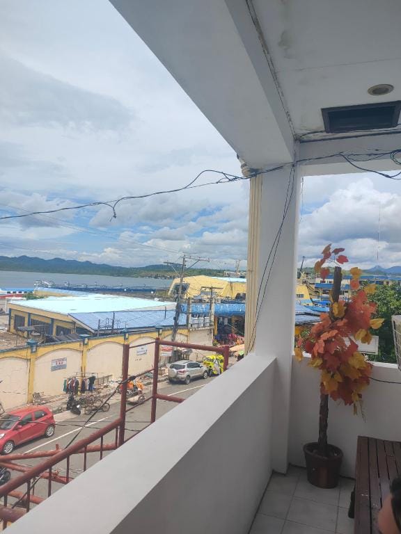 Pier La Casa Homestay Building Borromeo Street Apartment in Caraga
