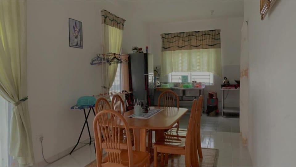 SRI KENANGA HOMESTAY Vacation rental in Johor