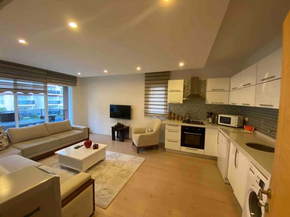 Suitable for children with pool 2+1flat in Fethiye Apartment in Fethiye