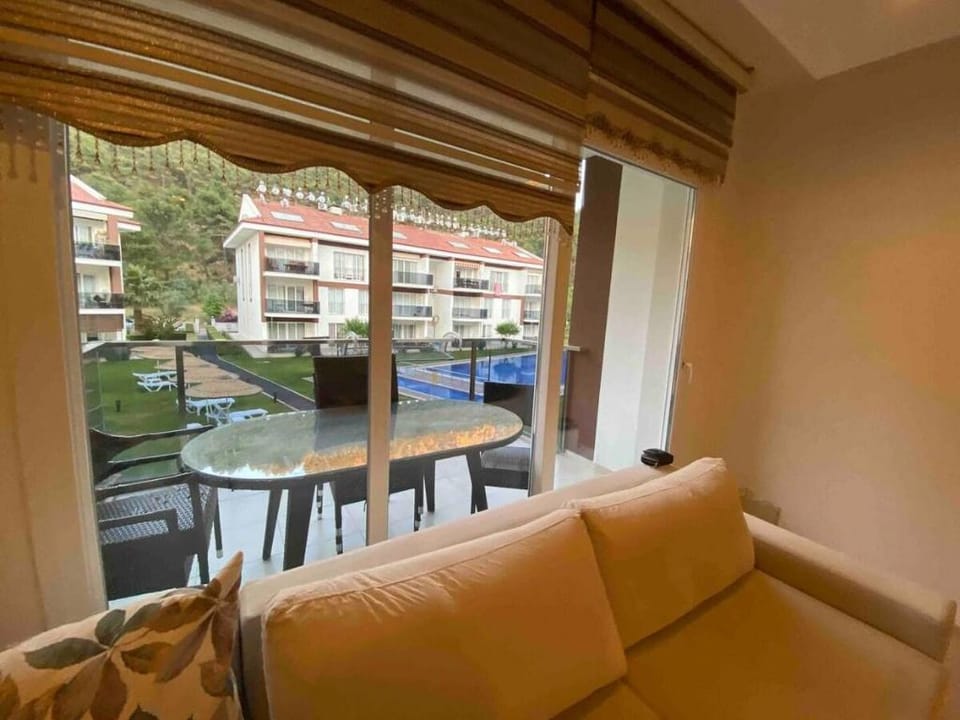 Suitable for children with pool 2+1flat in Fethiye Apartment in Fethiye