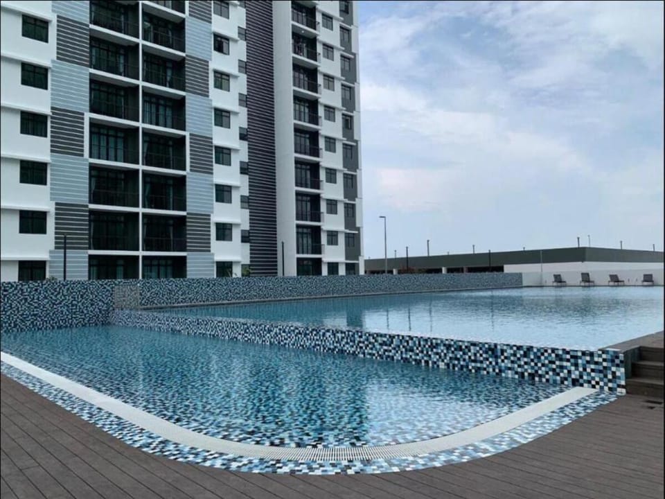 D'Champs Homestay Desaru With Pool View Apartment in Johor