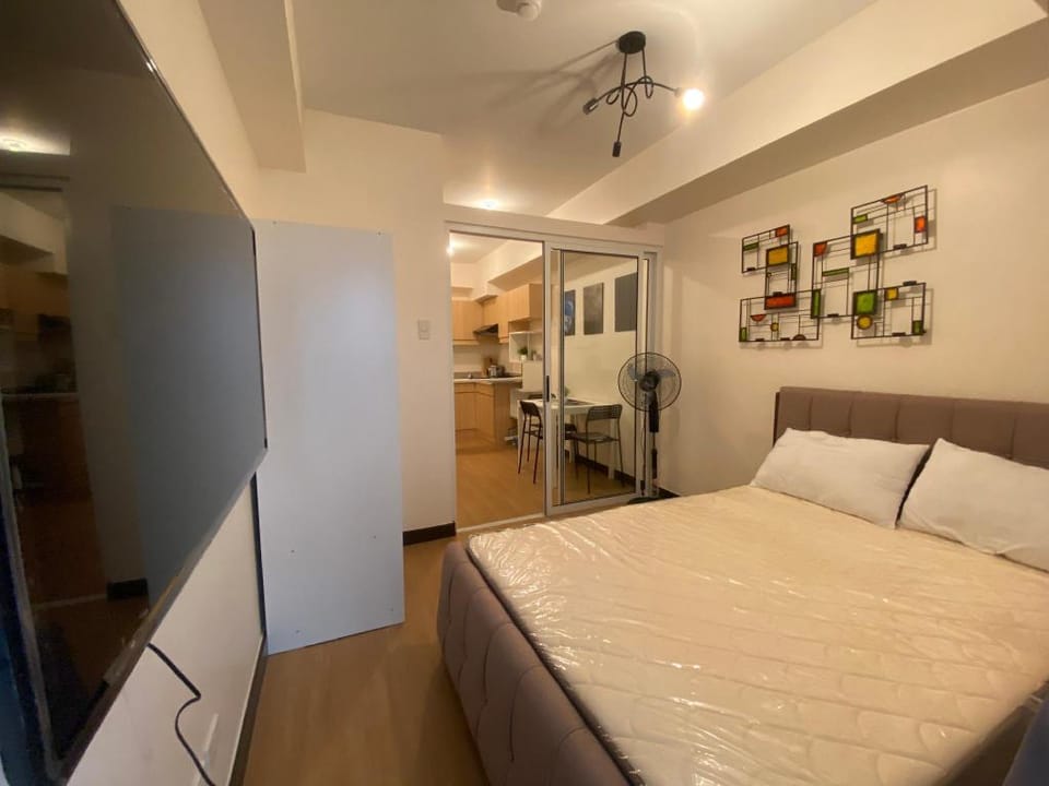 Lovely 1 BR Condominium QC Balintawak  Apartment in Quezon City