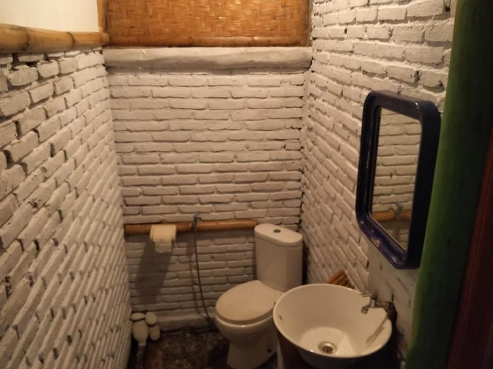 Ayolah Surf house & Surf Camp Vacation rental in Bali