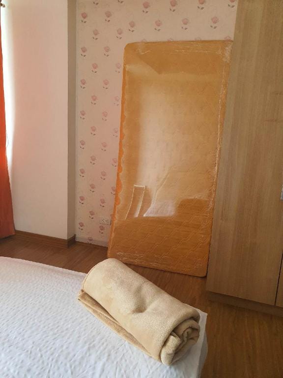 Azure Boracay 706 1BR CozyRoom w/ PoolView&Balcony Apartment in Paranaque