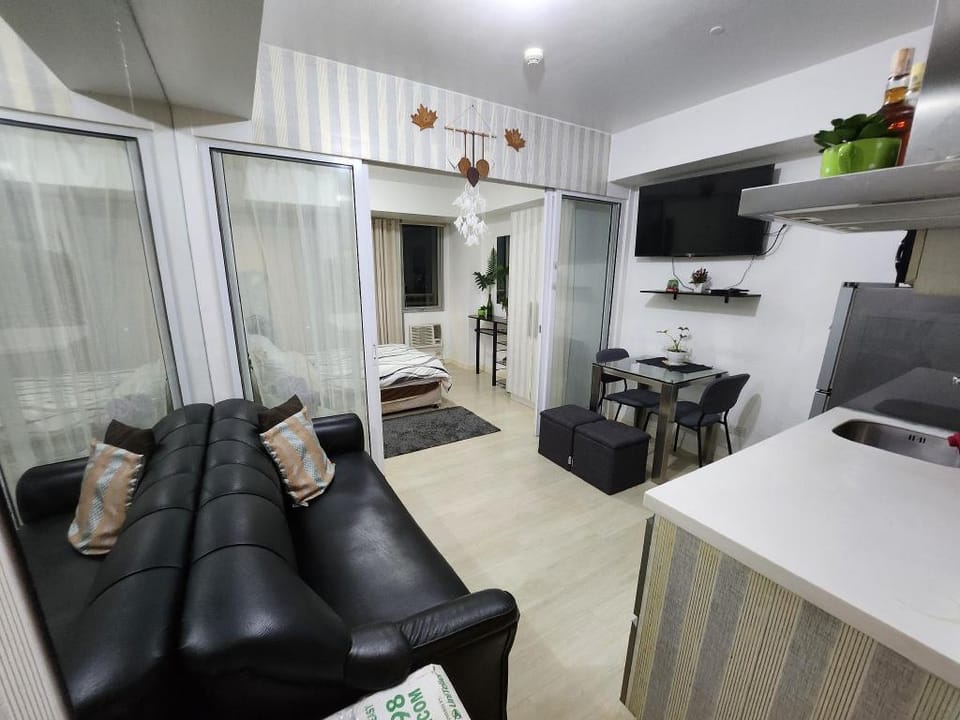 Azure Rio West Tower 2BR Unit with Cityview Apartment in Paranaque