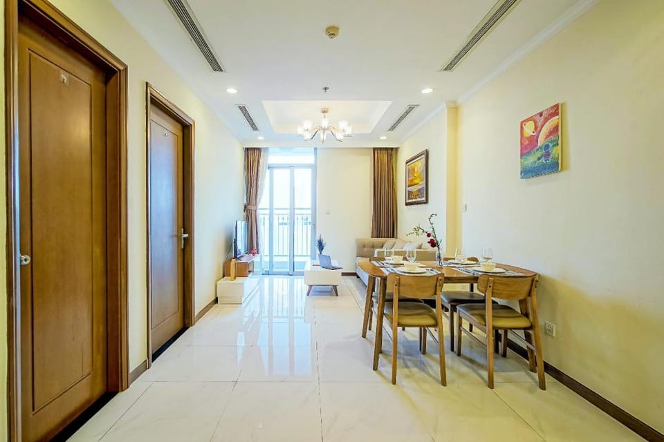 GENEROUS APART ❤ Vinhome Central and CENTRAL spot  Apartment in Ho Chi Minh City
